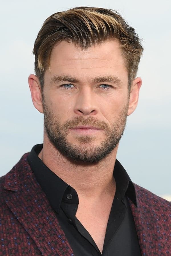 CHRIS HEMSWORTH AS OPTIMUS PRIME